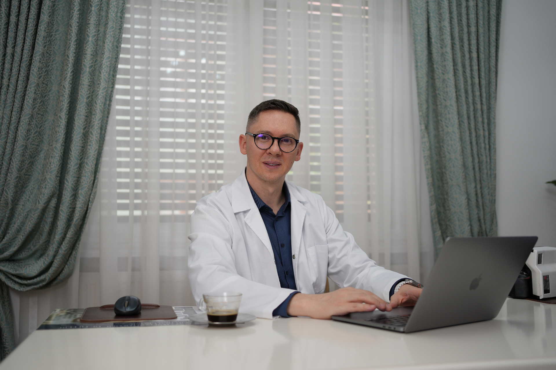 Dr. Ștefan Beckert